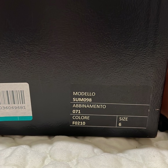 Alberto Moretti tassel slip on loafer - Picture 7 of 9